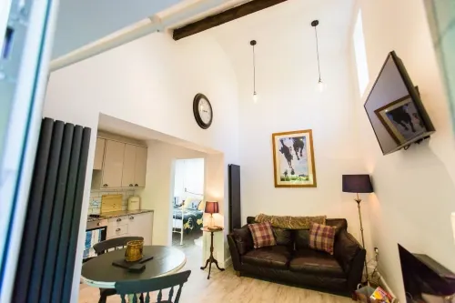 Oakley Country Retreat-1 Bed-Garden-Free Parking - Apartments