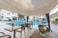 Flamingos Hotel - Uima-altaat