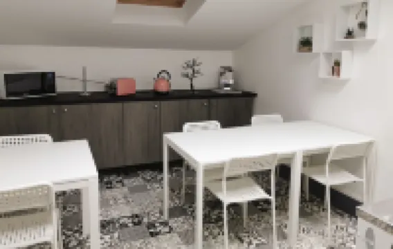 在馬孔的流行夜晚