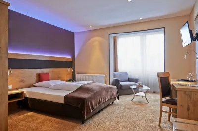 Hotel & Restaurant Zum Karpfen Hotels in Klingenberg am Main