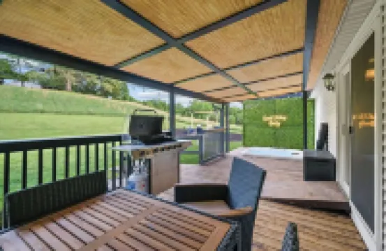 New River Gorge/Endless Wall Trail/HotTub/Outdoor Games/Stargaze/Epic Sunsets Hotels in Fayette County