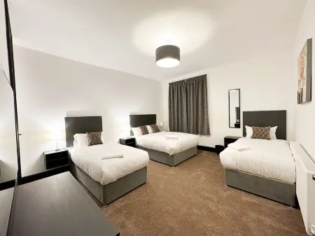 Mulberry Aparthotel Newcastle Gateshead Отели рядом с достопримечательностью «Мост Миллениум»