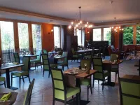 Charming Cottage with Pool in Houffalize