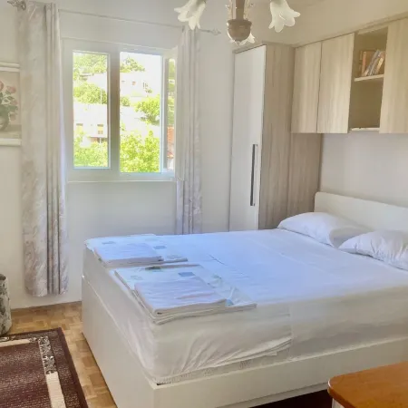 Apartment Villa Sunshine Ξενοδοχεία στην πόλη Sutivan