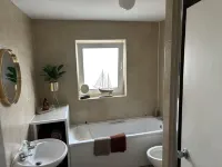 2 Bed-Sleeps 4-Sea View-Pet Friendly-Parking Hotels in Llanelli
