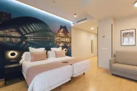 Palau Apartments Valencia Hotel di 