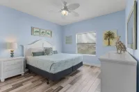 109 Gulfview Avenue - Beautiful Private Pool Home Mid Island Home