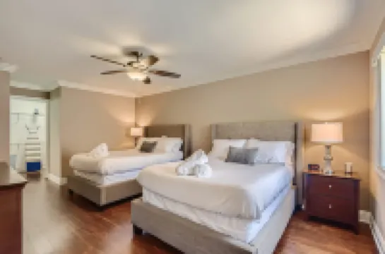 Spacious 3BR Yard BBQ Games Free Parking 0R2