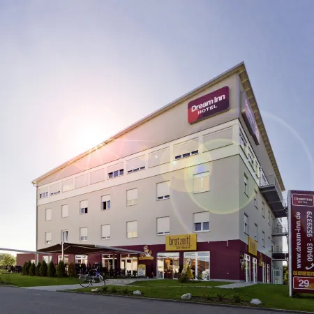 Dream Inn Hotel Regensburg Ost