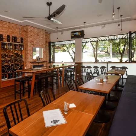 Pier Hotel Coffs Harbour