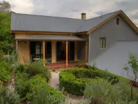 Tizzana Winery Bed and Breakfast Hotels in Ebenezer
