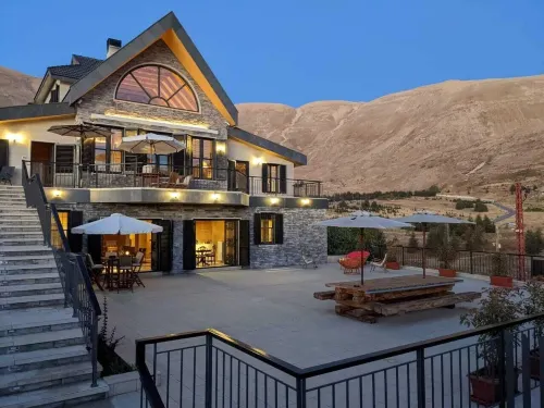 Chalet de Charme, Cedar, Lebanon, Entire Chalet - Bãi đậu xe