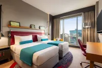 Ramada Encore by Wyndham Al Khobar Corniche Hotel di Khobar
