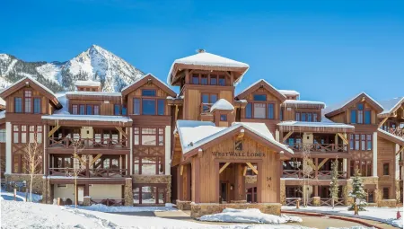 WestWall Lodge Отели в г. Маунт Крестед Бьютт