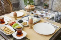 Pharos Boutique Hotel - breakfast