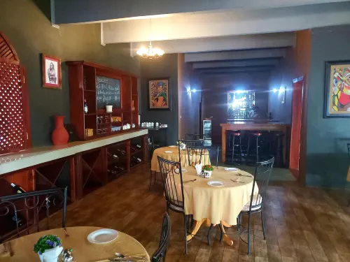 Kundayo Serviced Apartments Lodge - Apartments