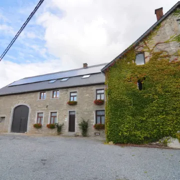 Spacious Ardennes Getaway