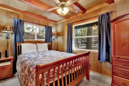 2386-Kozy Cabin Cabin - Mountain View