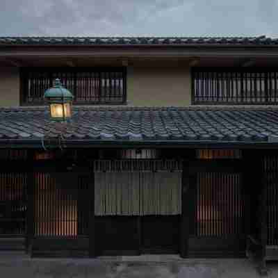 撚る屋 YORUYA Hotel Exterior