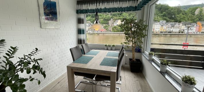Ferienwohnungen Haus Zur Linde Hotéis em Cochem