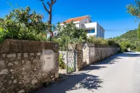 Apartments Lidija - 3-Star