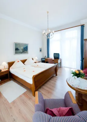 Hotel Spöttel Hotels in der Nähe von Burg Friedberg