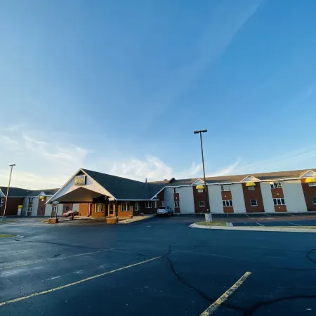 Fleetwood Inn Suites