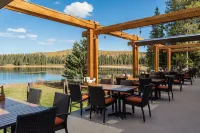 Schott’s Lake Conference & Resort Hotels in Sundre