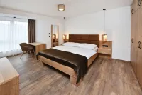 Aplend Hotel Ovruč Hotels near Strbske Pleso Lake
