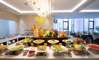 Cordial Grand Hotel Da Nang Beach