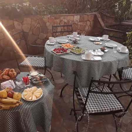 Virgen Del Cerro Apartments