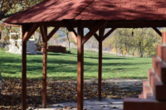 Charming 2Bed Cottage in Carasova, Banat Mountains Hotels in 