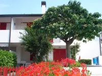 Townhouse with Private Garden