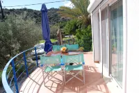 Luxury Cozy Villa with Garden Near the Sea - Wifi