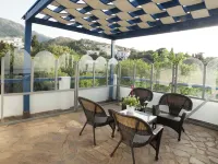 Captain Ikaros Hotels in Ikaria