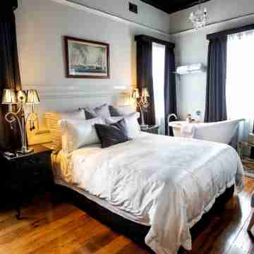 Hotel Australasia Rooms