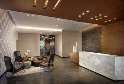 Amazing Condo with Pool at Midblock Miami Hotels in Design District