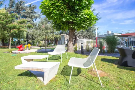 Ibis Styles Lyon Bron Eurexpo