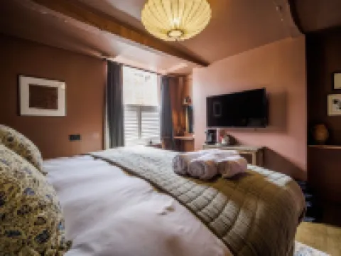 The Silk Rooms, at the Freemasons Inn Hotels in Knutsford