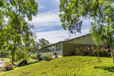 Hotel Resort e Golfe Clube Dos 500 Отели в г. Лорена