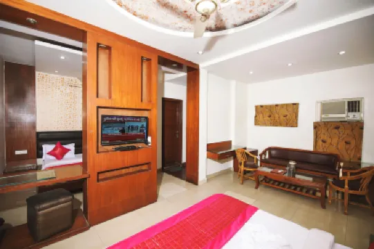 Hotel Lav-Kush Hotel in zona Shri Digambar Jain Lal Mandir