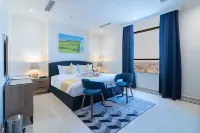 The Gate Hotel and Apartments