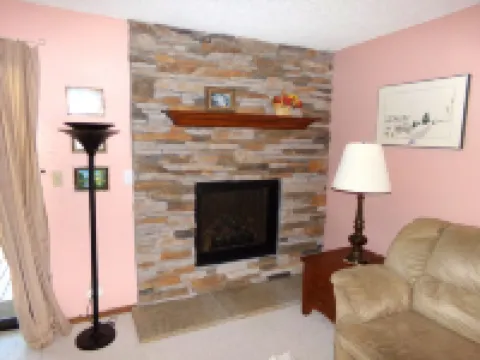 Mountainside 2 Bed 2 Bath Hotels in Frisco