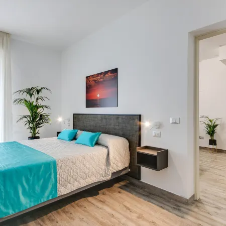 Elegance Suite Apartments - Siroli Collection