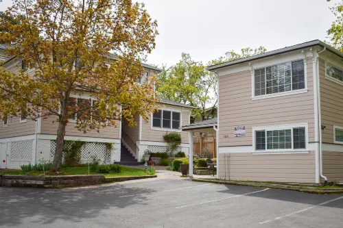 แม็คคอลล์เฮาส์ บูติคอินน์