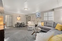 Garden Level Apt Mtn Ave - 8 Min Walk to Old Town!