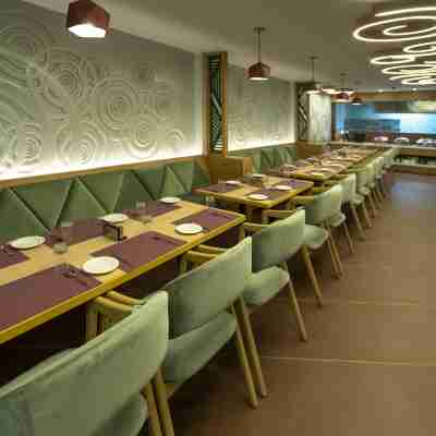 Regenta Inn Bhavani Nellore by Royal Orchid Hotels Dining/Meeting Rooms