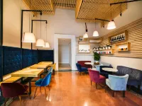 The Dante House by House in Naples Hotels near Teatro Bellini
