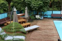 Woodlands Motel Hotels in Te Tii