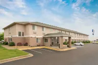 Quality Inn & Suites Hotels in Mankato